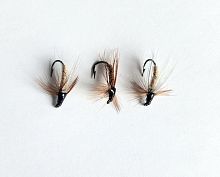 Мушка сухая Ручейник, кр. Mustad №10